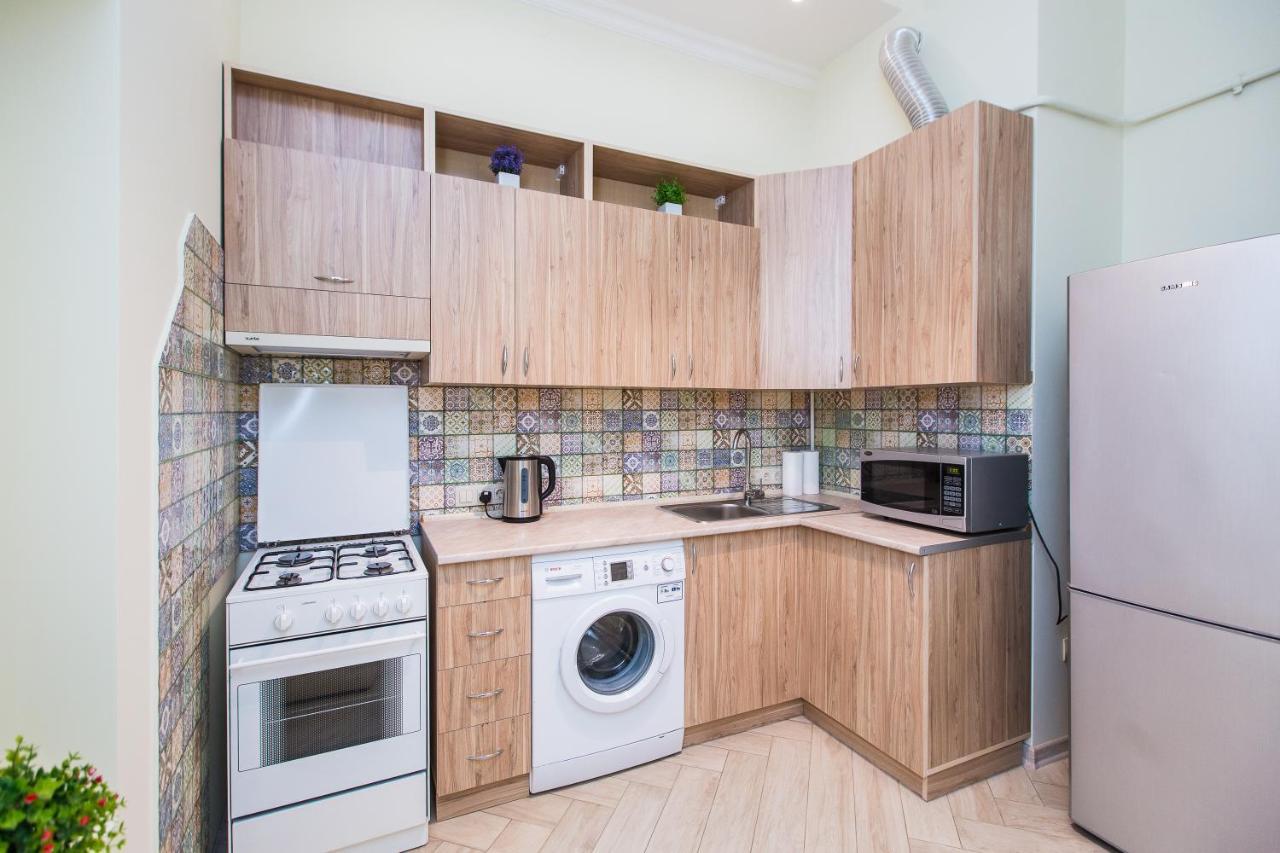 Avangard On Sholom Aleikhem St 7 Apart Appartement Lviv Buitenkant foto