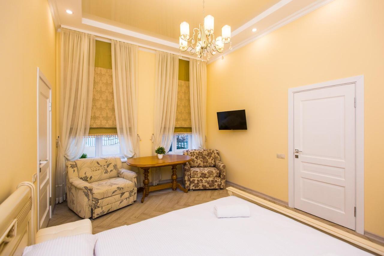 Avangard On Sholom Aleikhem St 7 Apart Appartement Lviv Buitenkant foto